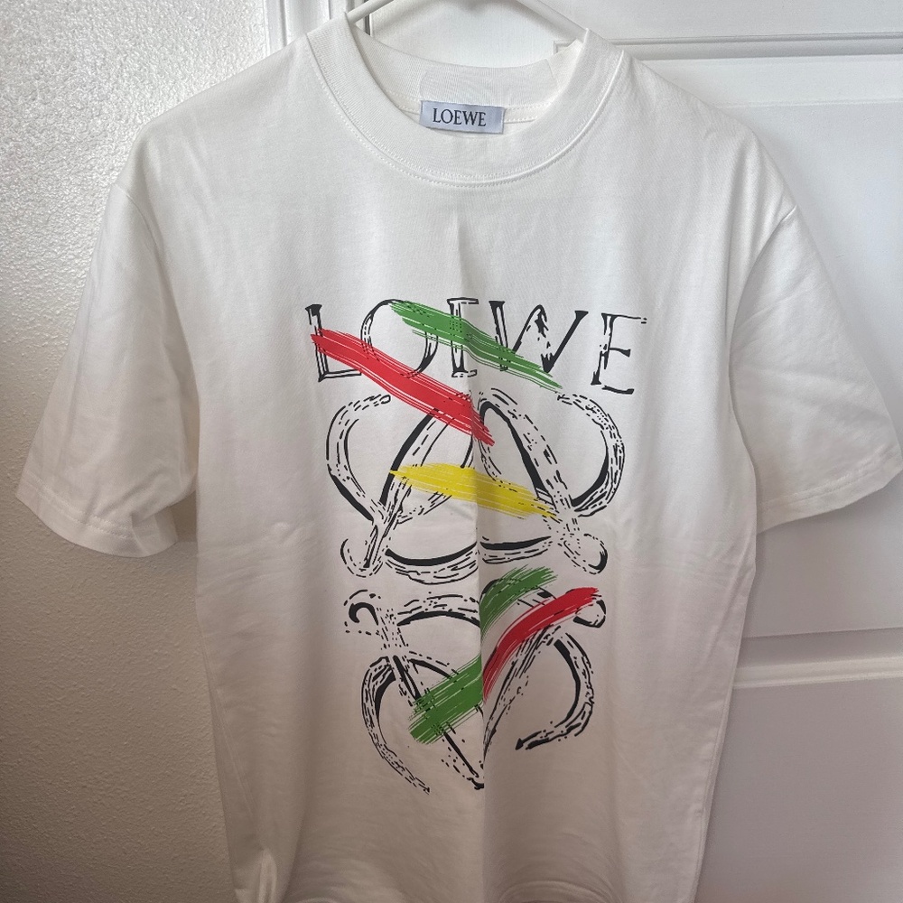 Loewe t shirt size medium